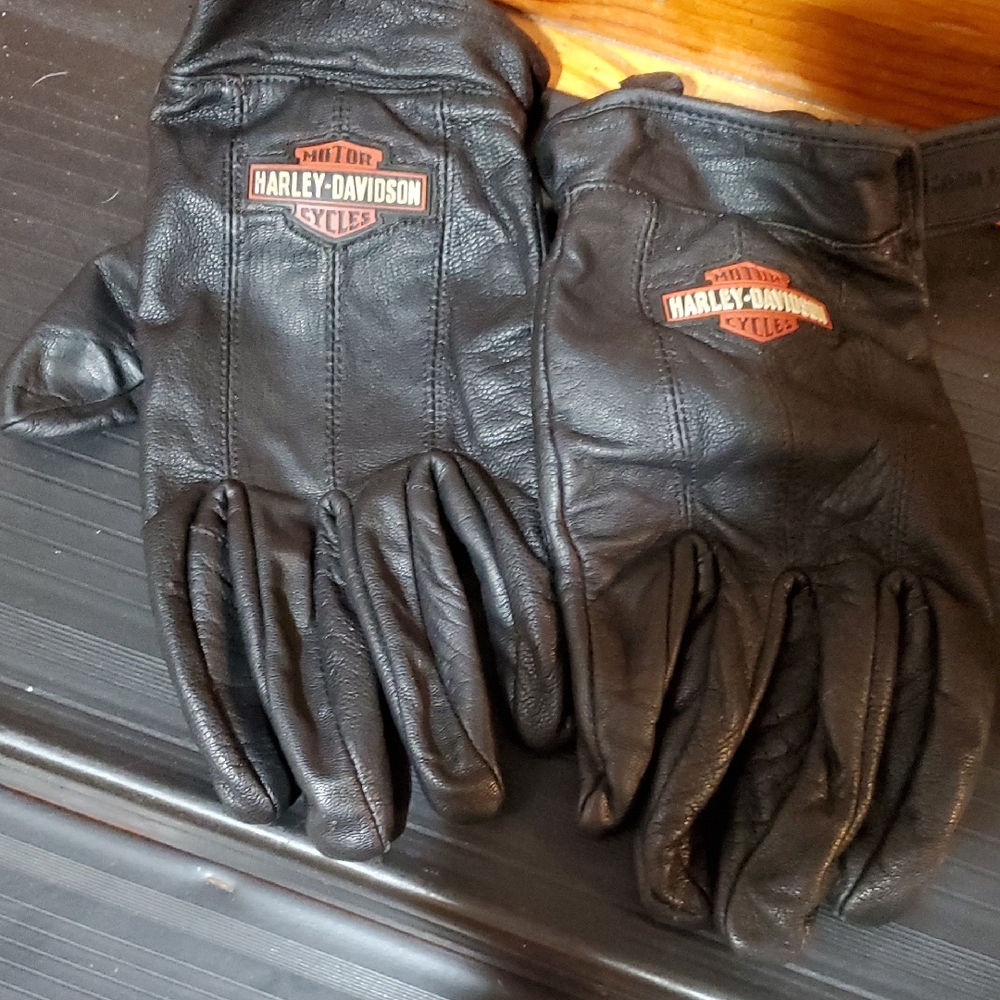 Harley-Davidson Black and Orange Leather Gloves